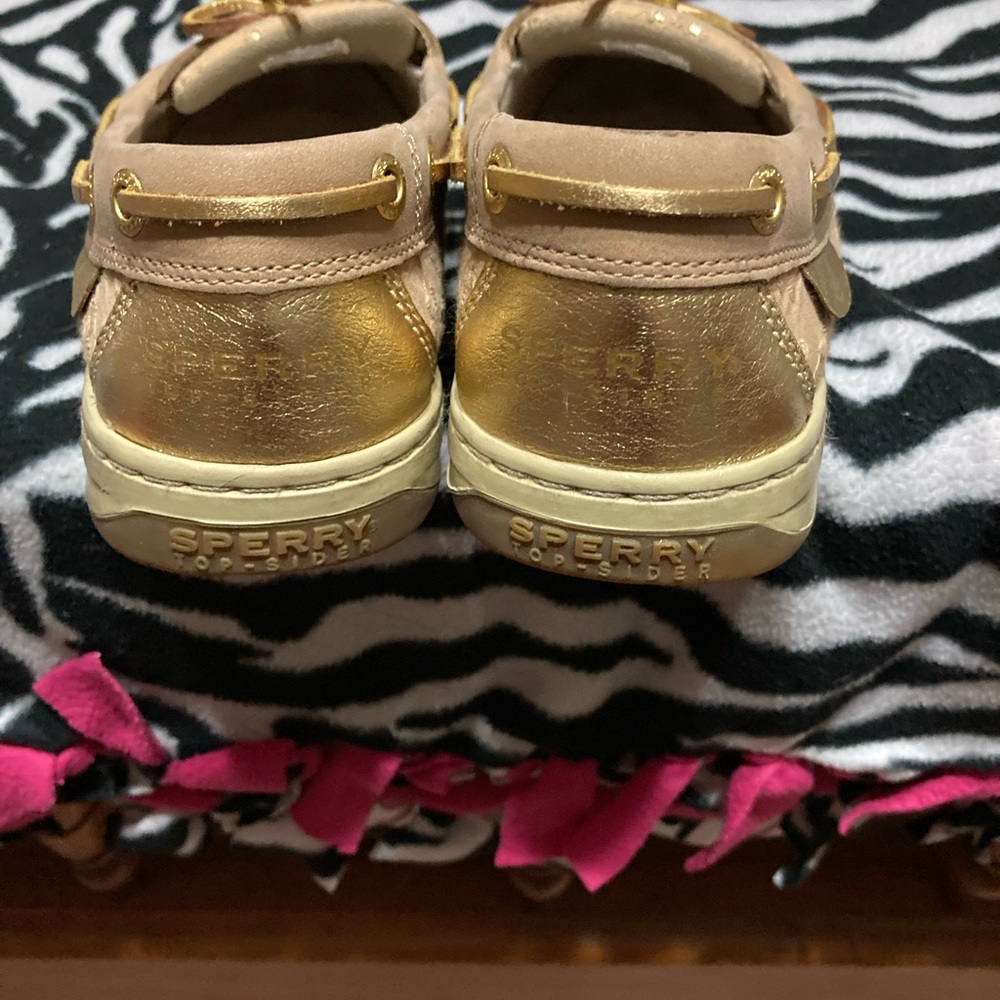 Sperry top sliders
